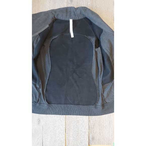 Women's Black Fleece Jacket - Picture 6 of 11